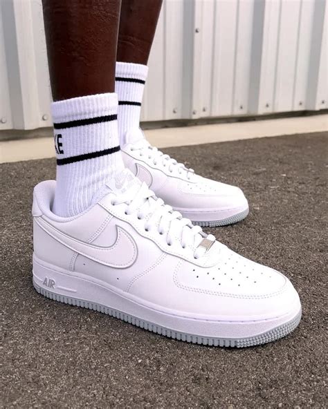 nike air force 1 07 sneakers heren zwart